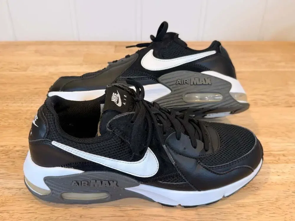 Nike Air Max Excee Women's Black and White Casual Shoes